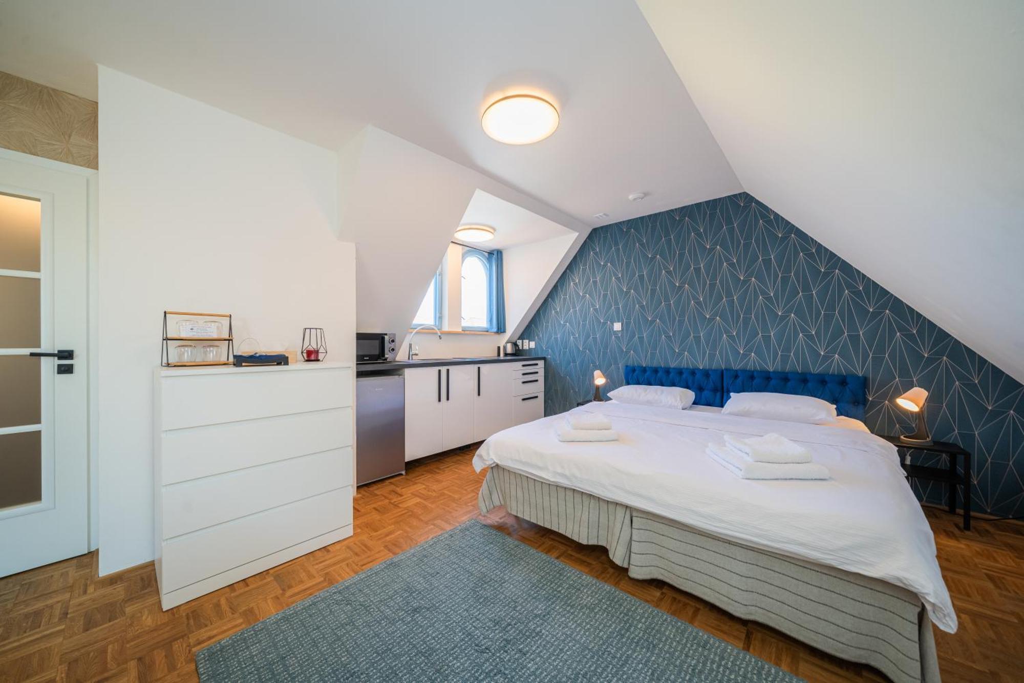 Naturalni Vinarstvi Tomas Krizek, Penzion Dvorek Dolní Dunajovice Buitenkant foto